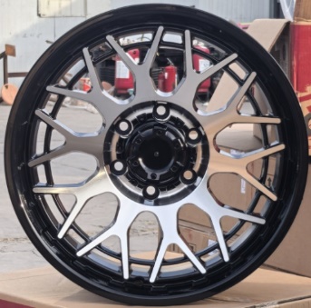 Titan X181 Matte Black alloy wheel