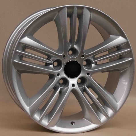 Helix S875 Silver alloy wheel