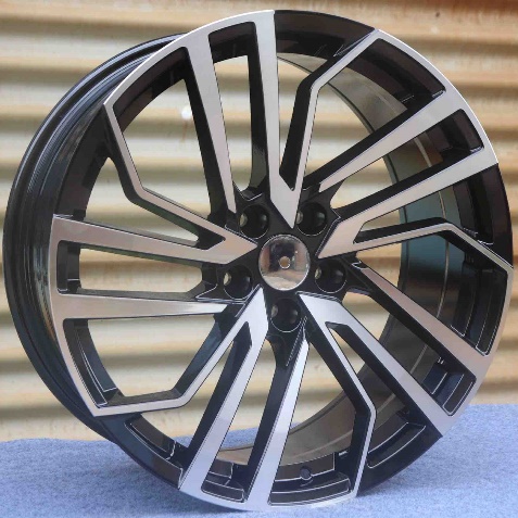 Mirage S158 Black Machined Face alloy wheel