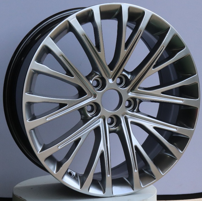 Nova S325 Hyper Black alloy wheel